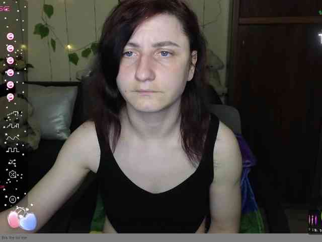 Musekittyjeni112 webcam