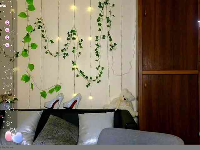 Musekittyjeni112 webcam