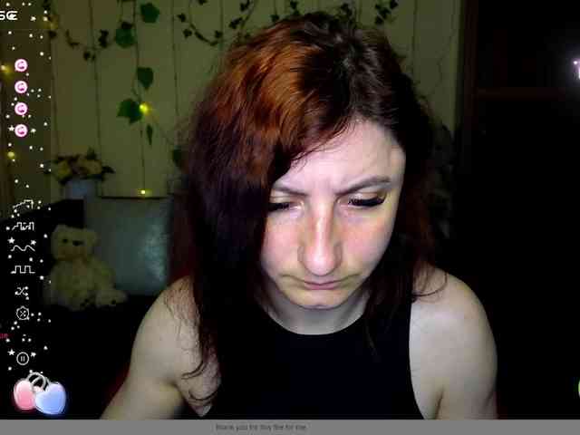 Musekittyjeni112 webcam