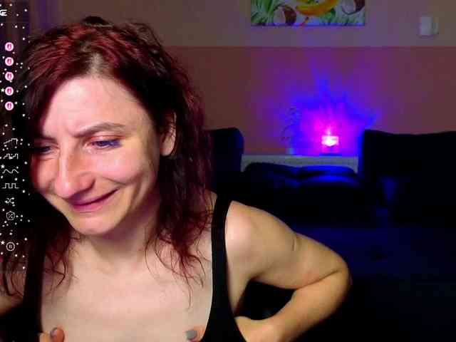 Musekittyjeni112 webcam
