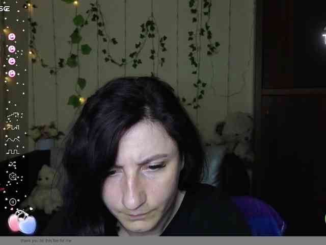 Musekittyjeni112 webcam