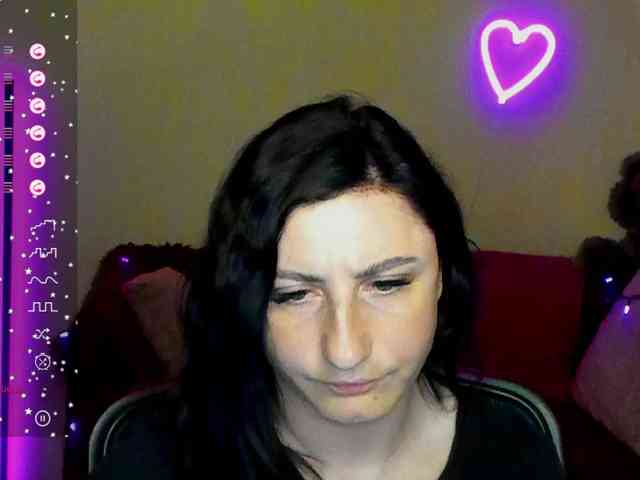 Musekittyjeni112 webcam