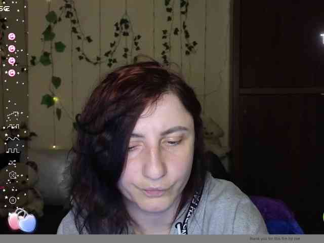 Musekittyjeni112 webcam