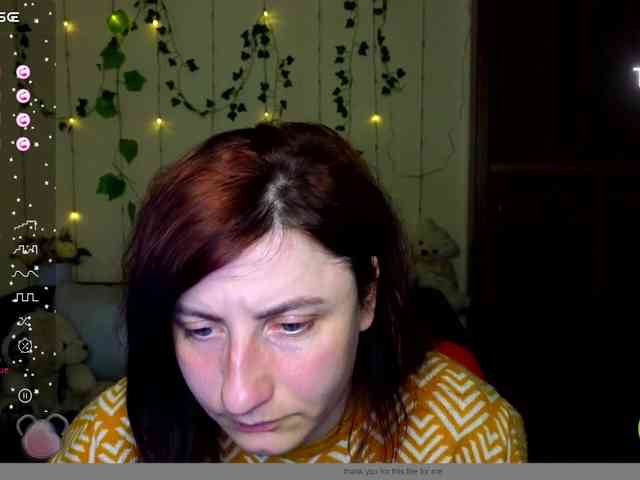 Musekittyjeni112 webcam