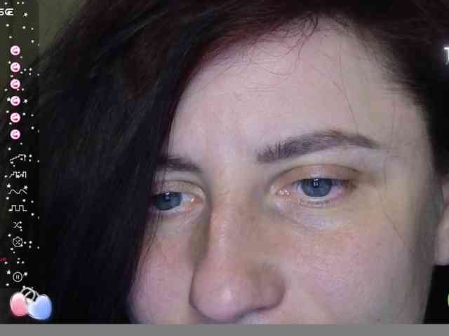 Musekittyjeni112 webcam