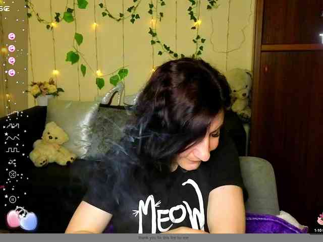 Musekittyjeni112 webcam
