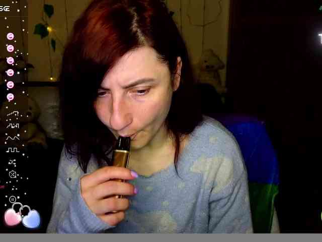 Musekittyjeni112 webcam