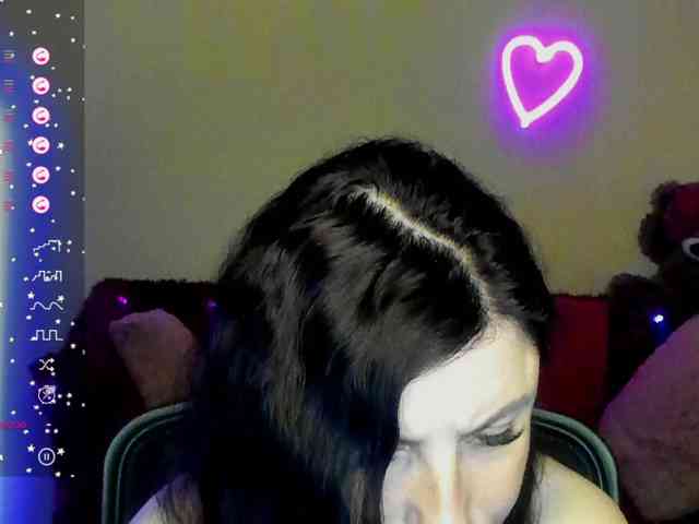 Musekittyjeni112 webcam