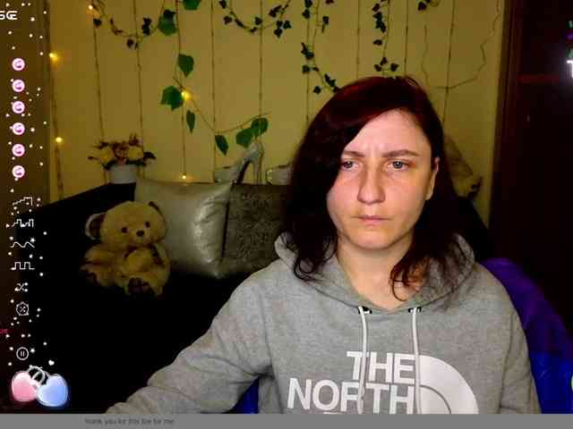 Musekittyjeni112 webcam