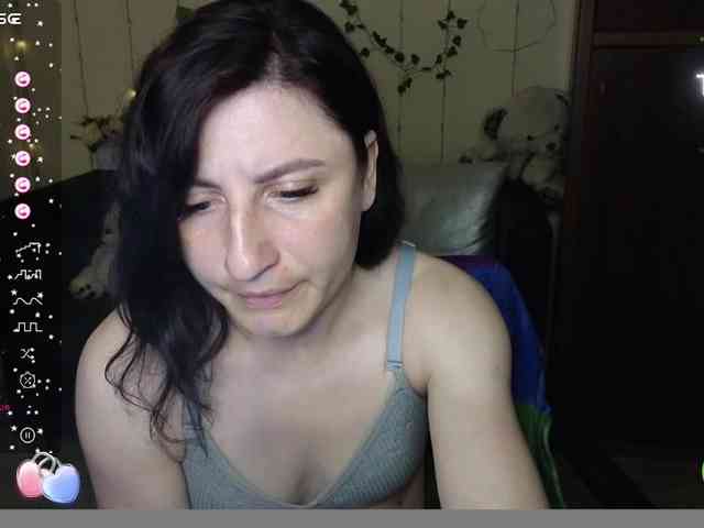 Musekittyjeni112 webcam
