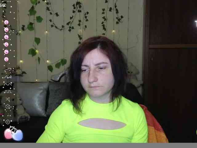 Musekittyjeni112 webcam