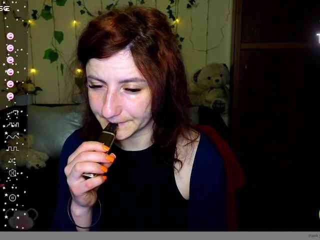 Musekittyjeni112 webcam
