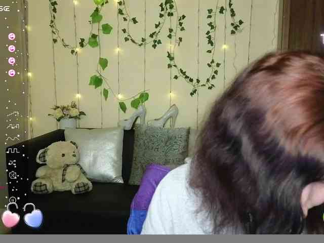 Musekittyjeni112 webcam