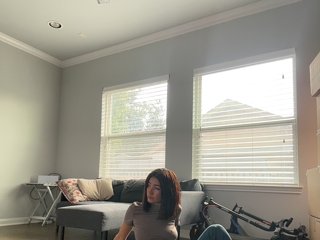 HoneyLili Porn Show