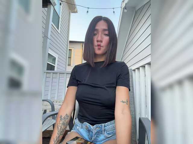 Gatita-14 live cam on BongaCams