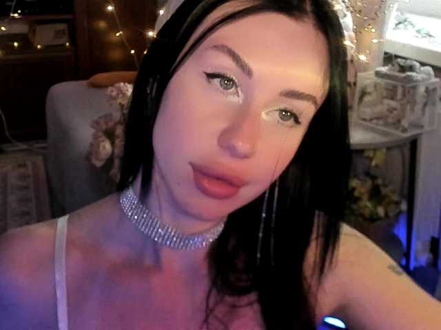 lenaaddiction live cam on BongaCams