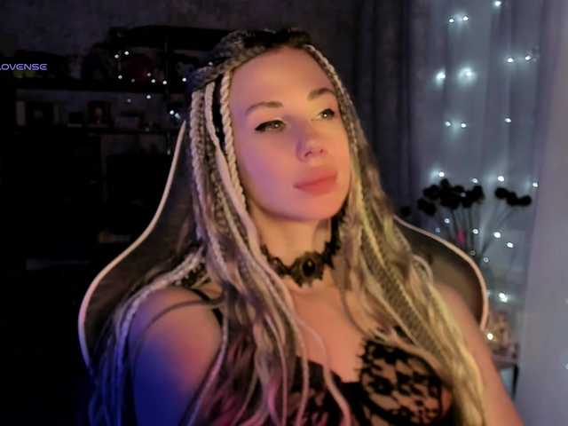 lenaaddiction live cam on BongaCams