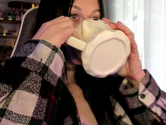 lenaaddiction live cam on BongaCams