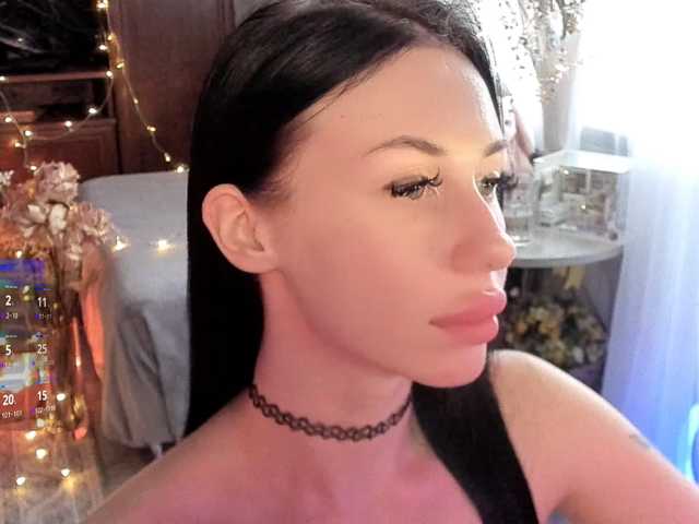 lenaaddiction live cam on BongaCams