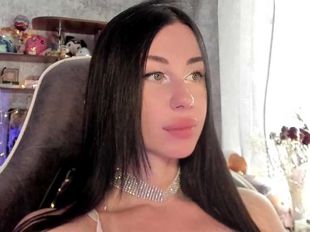 le modèle elenaaddiction est en webcam porno dans un show sur le site bongacams, il possède les tags suivants: White/Caucasian,Brunette,Shaved