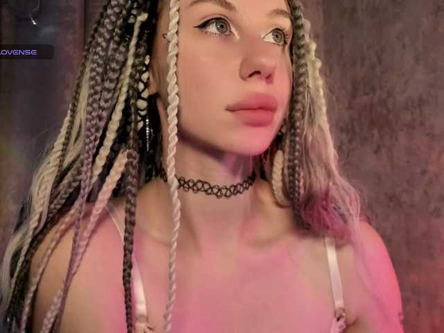 lenaaddiction live cam on BongaCams