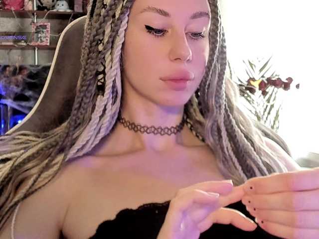 lenaaddiction live cam on BongaCams