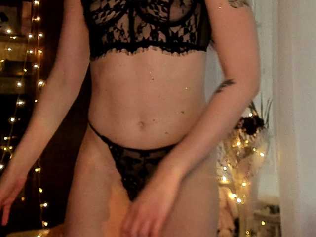 lenaaddiction live cam on BongaCams