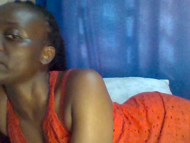 Sexybooty15's BongaCams show and profile