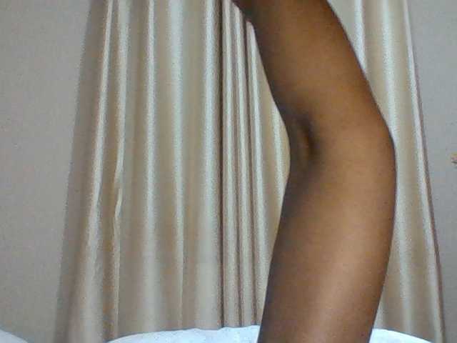 Sexybooty15 live cam