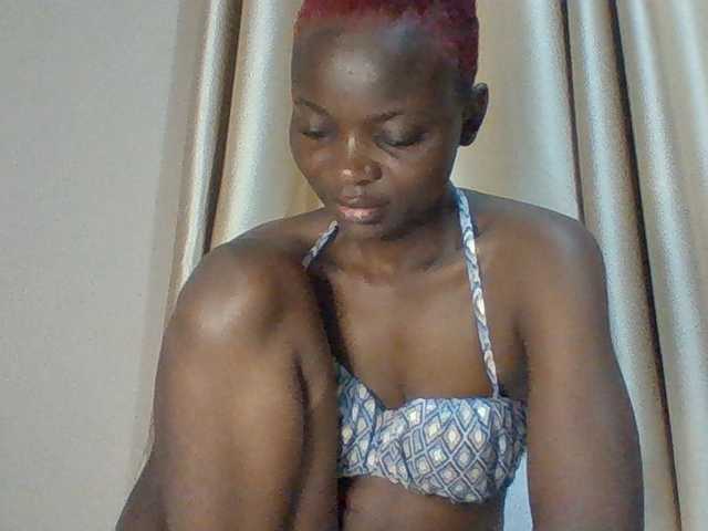 Sexybooty15 live cam on BongaCams