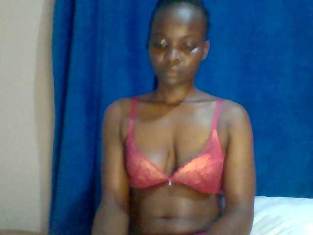 Sexybooty15 webcam bongacams model stream image