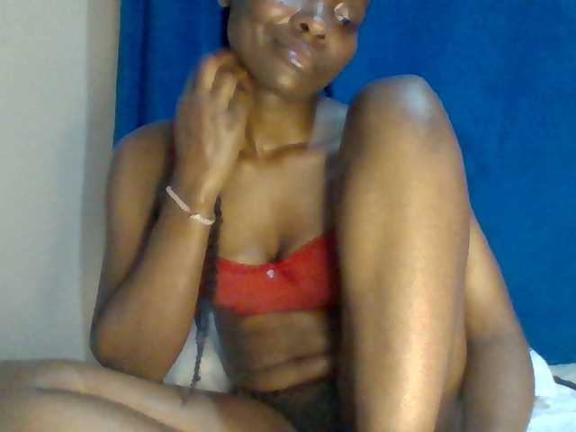 Sexybooty15's BongaCams show and profile