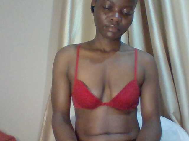 Sexybooty15 live cam on BongaCams