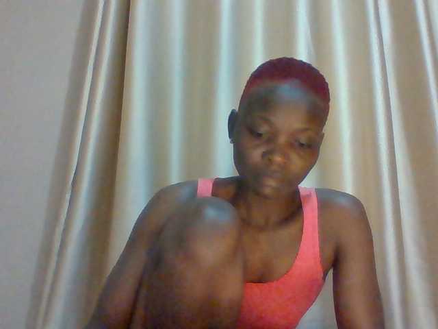 Sexybooty15 live cam on BongaCams