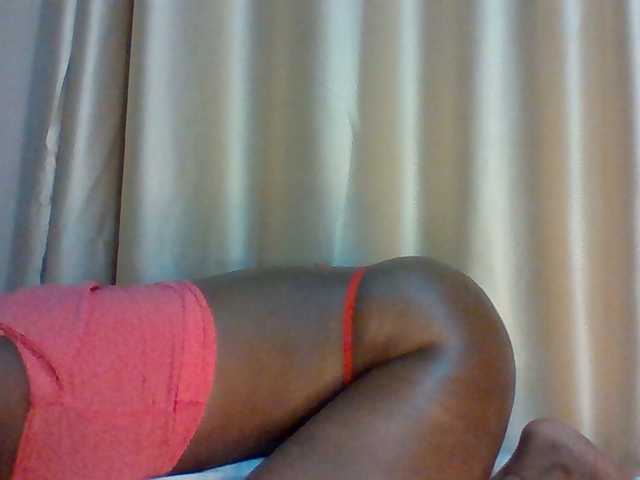 Sexybooty15 live cam on BongaCams