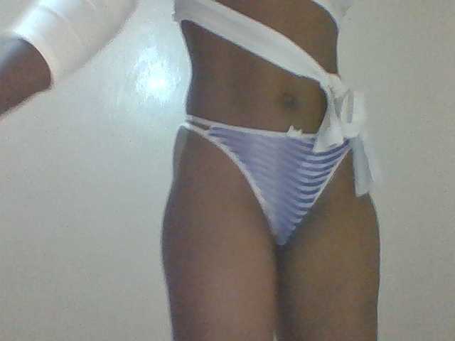 Sexybooty15 live cam on BongaCams