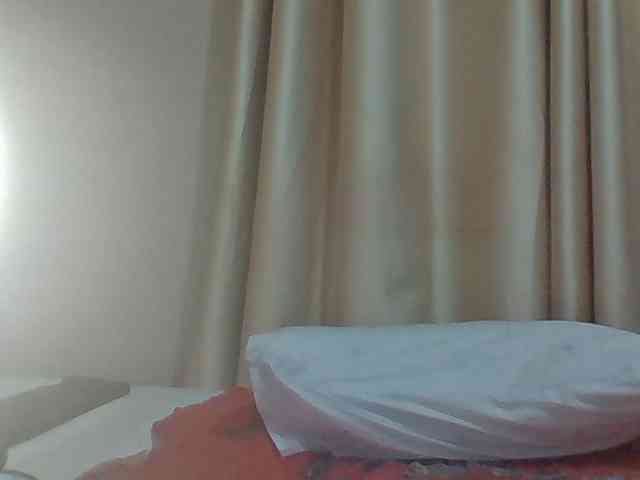Sexybooty15 webcam