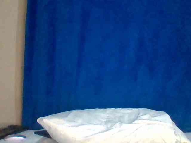 Sexybooty15 webcam