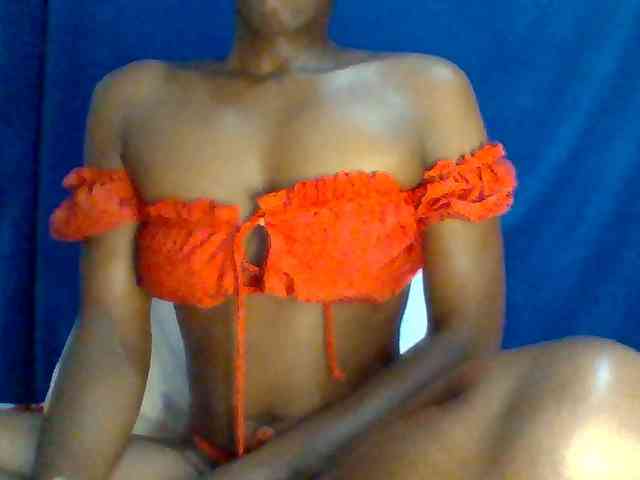 Sexybooty15 webcam