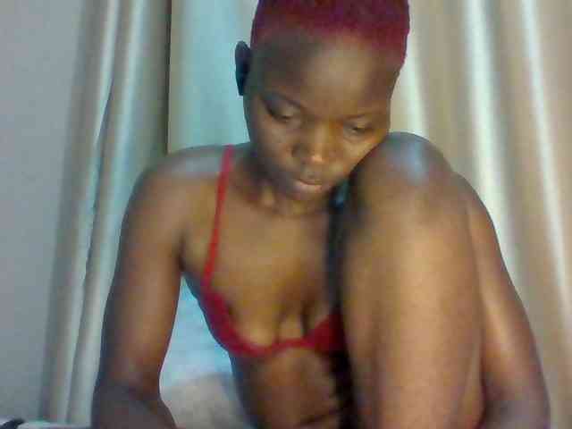 Sexybooty15 webcam