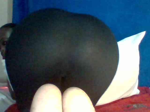 Sexybooty15 webcam
