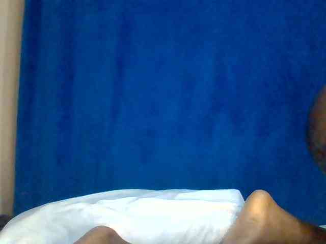 Sexybooty15 webcam