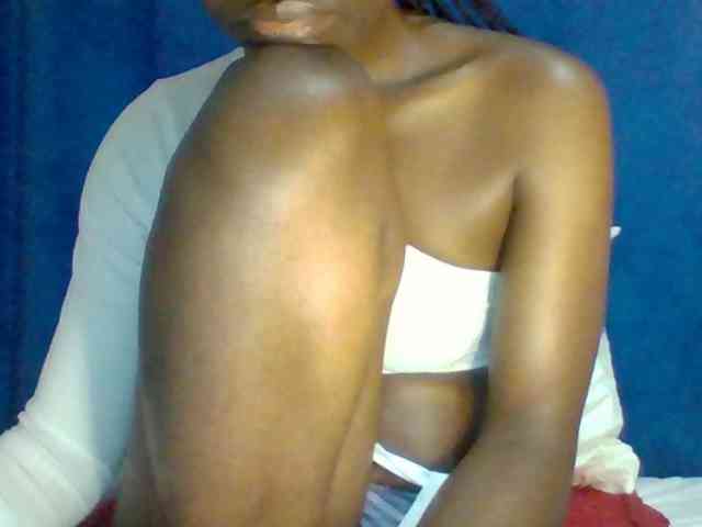 Sexybooty15 webcam