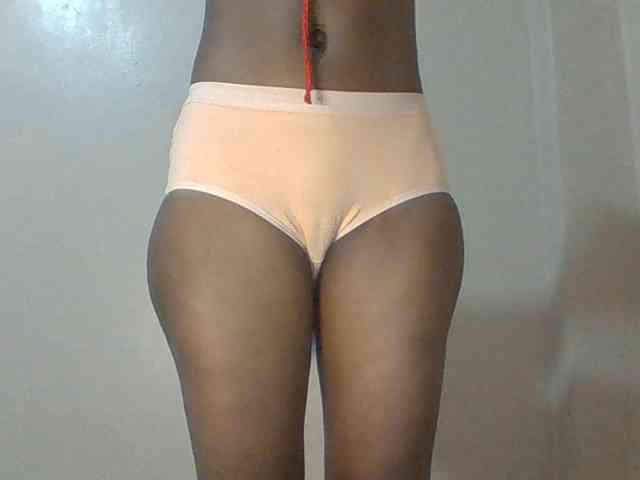 Sexybooty15 webcam