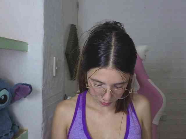 valeria-mendoza webcam