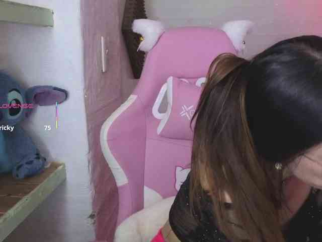 valeria-mendoza webcam