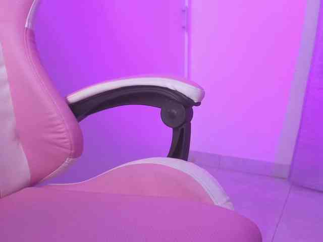 valeria-mendoza webcam