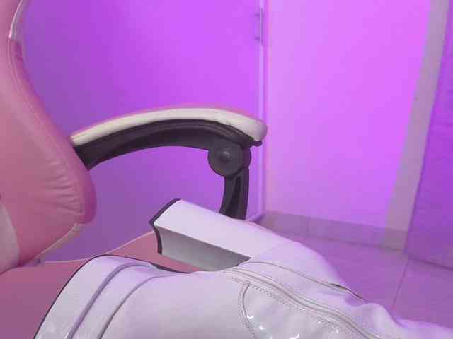 valeria-mendoza webcam