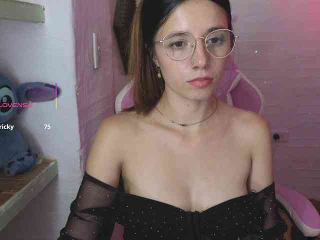 valeria-mendoza webcam