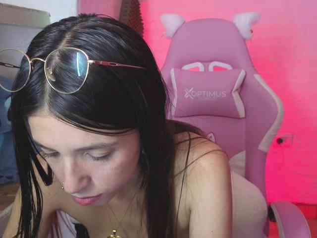 valeria-mendoza webcam